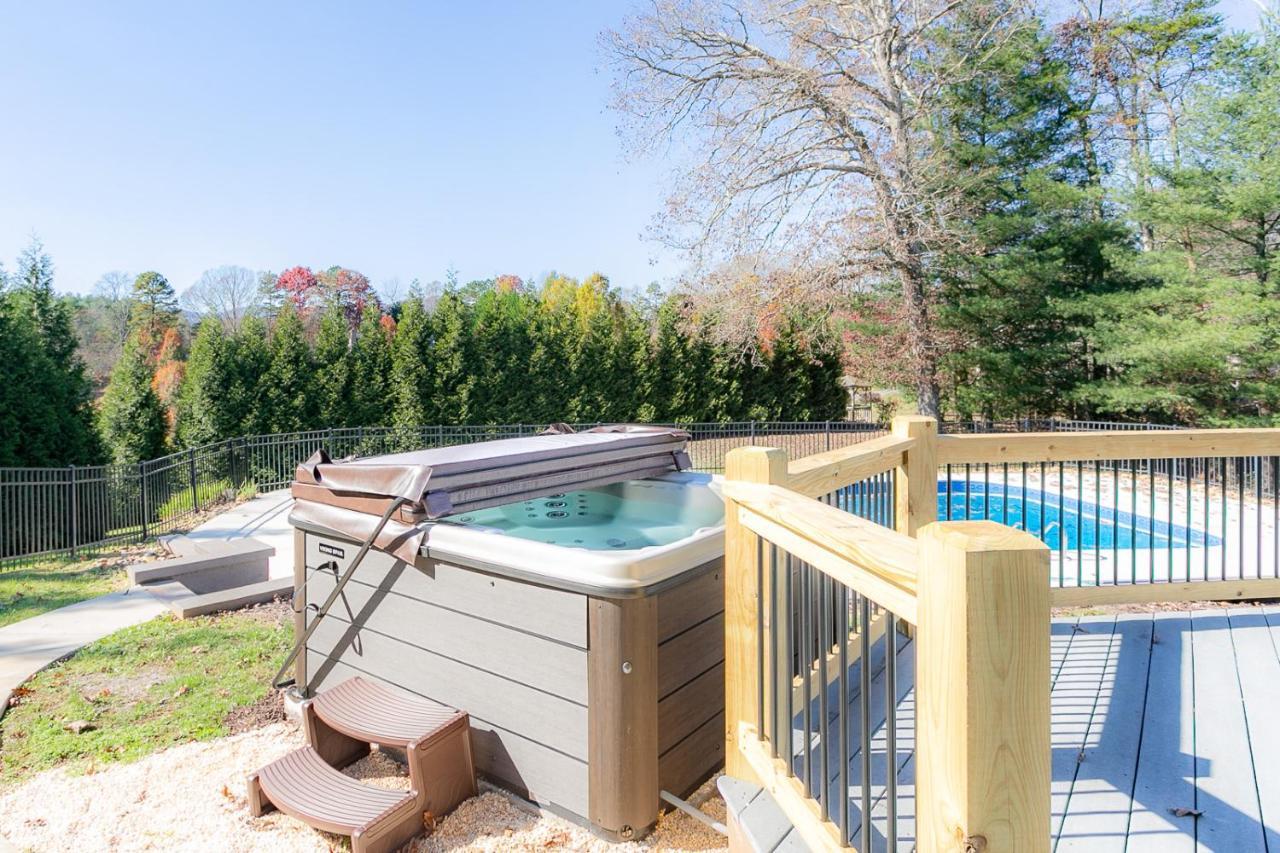 Luxurious House With Pool Near Asheville By Mighty Tree Properties Leicester Exterior photo