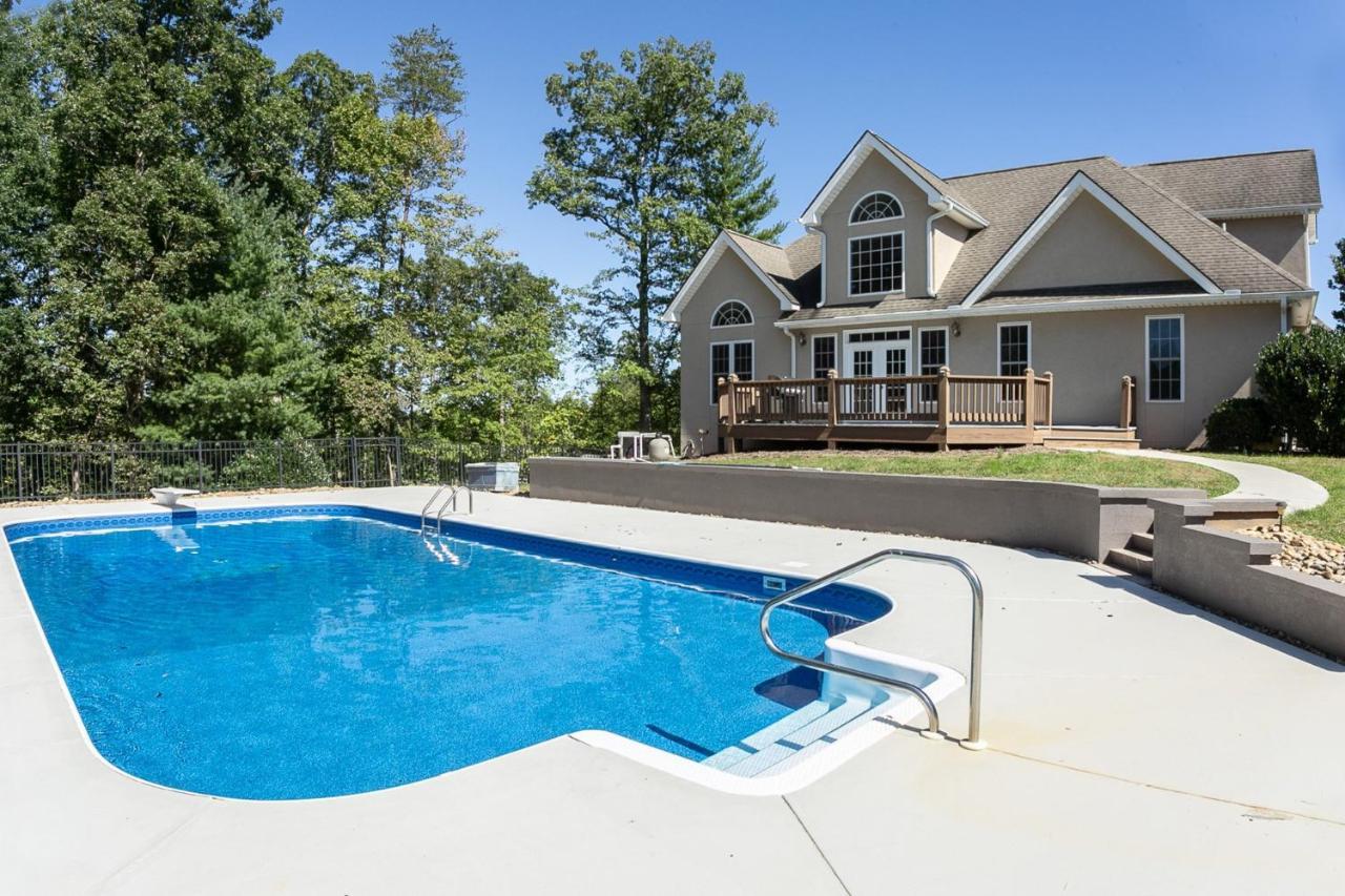 Luxurious House With Pool Near Asheville By Mighty Tree Properties Leicester Exterior photo